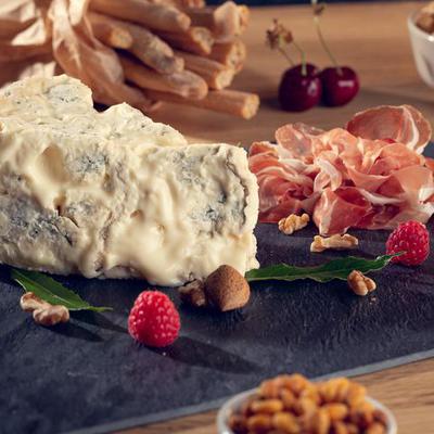 Gorgonzola dop sovrano Piemontese