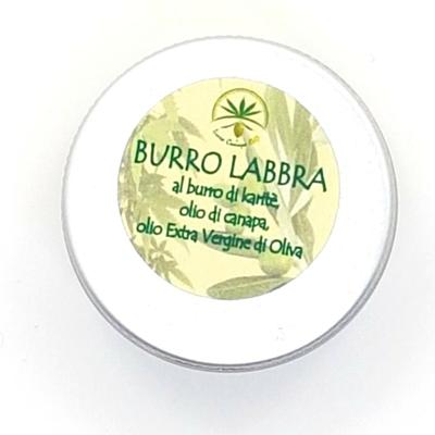 Balsamo Labbra emolliente e nutriente. 

Protegge le labbra dagli agenti esterni, dal freddo e dallo smog.

No Parabeni. No Siliconi. No EDTA. Cosmetico Naturale. Prodotto Vegano. Non testato sugli animali
conf. da  15 ml  (equivale a 3 stick labbra)